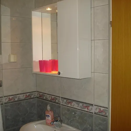 Luna Apartment